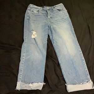 Hollister Ultra High Rise Vintage Straight